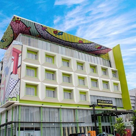 Maxonehotels.Com At Vivo Palembang Eksteriør billede