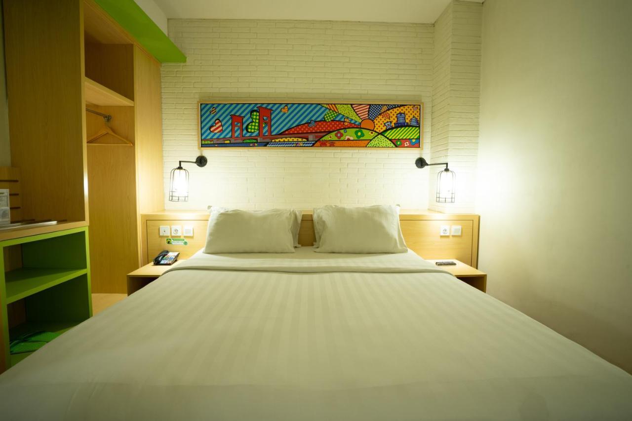 Maxonehotels.Com At Vivo Palembang Eksteriør billede