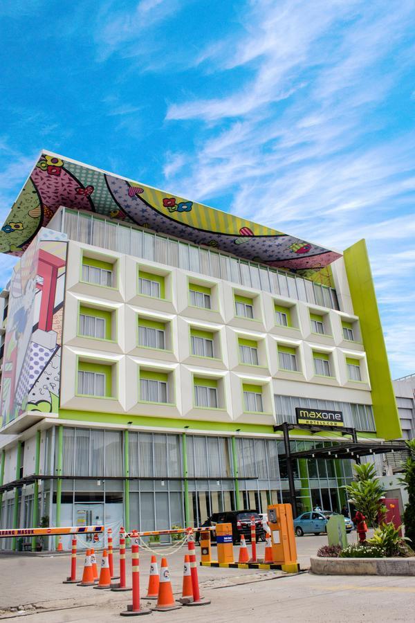 Maxonehotels.Com At Vivo Palembang Eksteriør billede